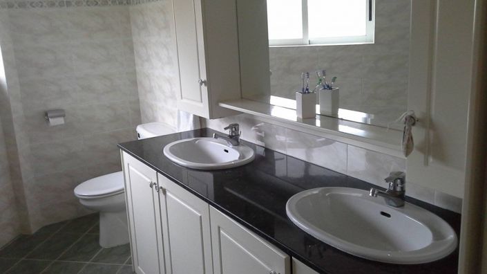 Image No.28-5 Bed Villa for sale