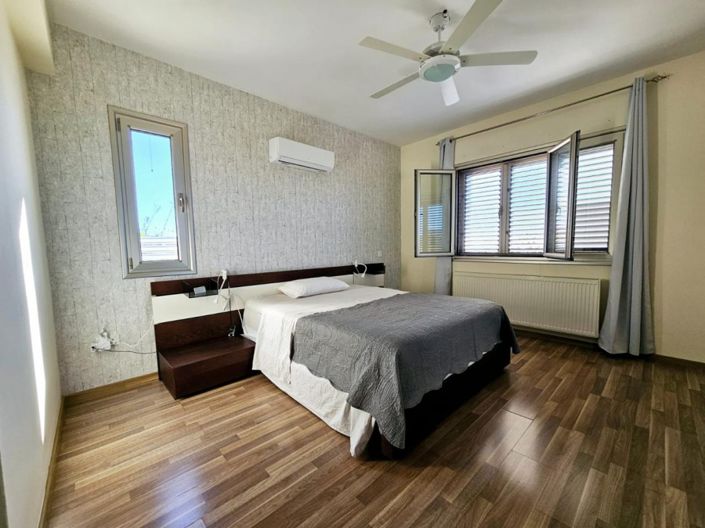 Image No.13-4 Bed Villa for sale