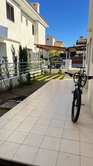 Image No.16-2 Bed Villa for sale