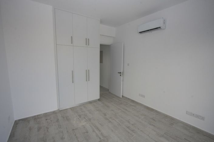 Image No.12-5 Bed Villa for sale