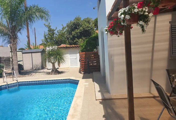 Image No.10-4 Bed Villa for sale