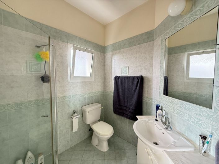 Image No.15-2 Bed Apartment for sale