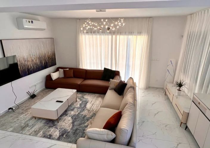 Image No.3-3 Bed Villa for sale