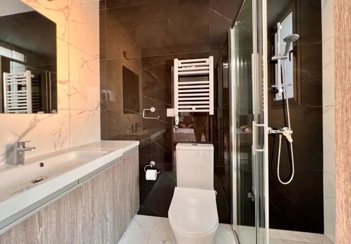 Image No.9-3 Bed Villa for sale