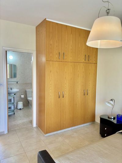 Image No.12-3 Bed Villa for sale