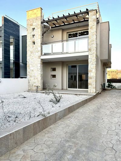 Image No.11-3 Bed Villa for sale