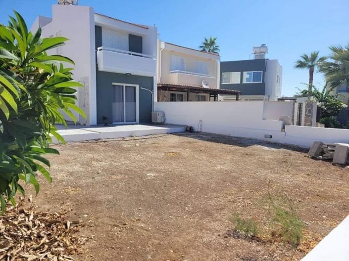 Image No.1-3 Bed Villa for sale