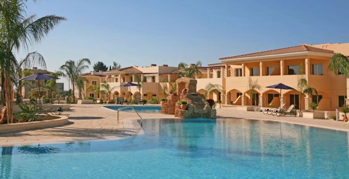 Image No.16-2 Bed Townhouse for sale