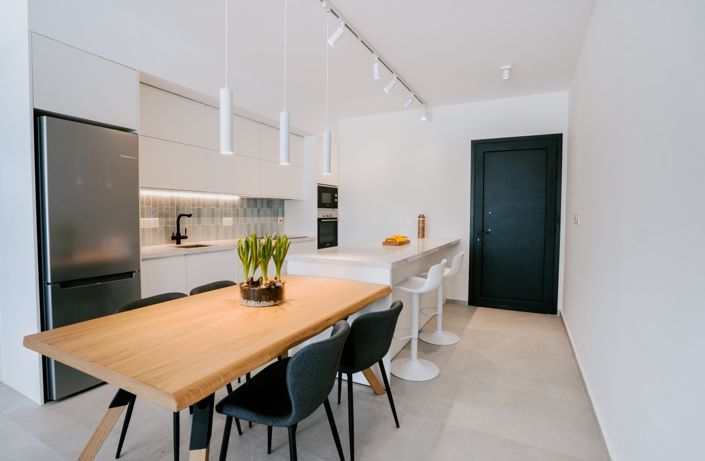 Image No.7-2 Bed Apartment for sale