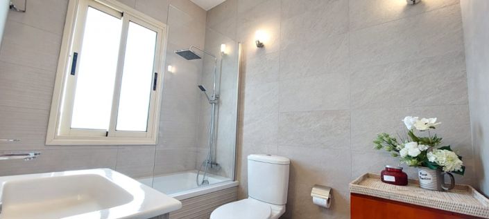 Image No.9-2 Bed Apartment for sale