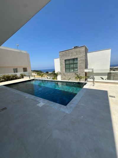 Image No.2-3 Bed Villa for sale