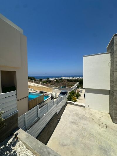 Image No.9-3 Bed Villa for sale