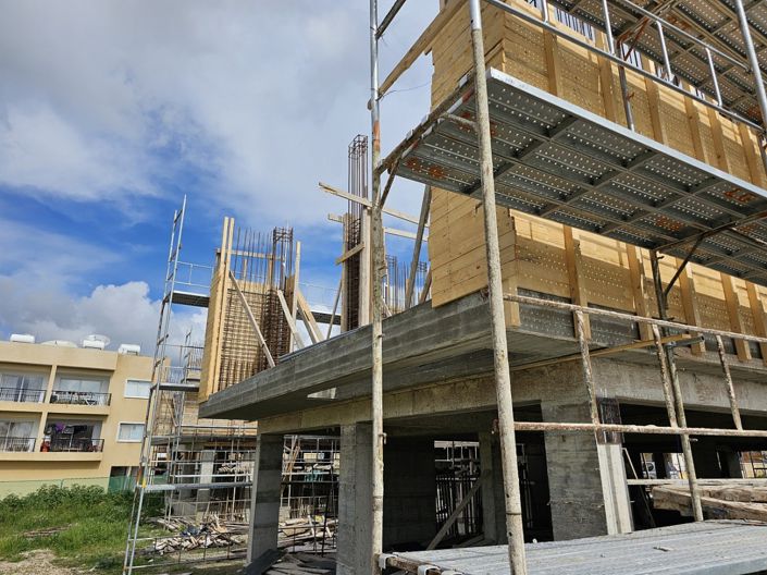 Image No.10-2 Bed Apartment for sale