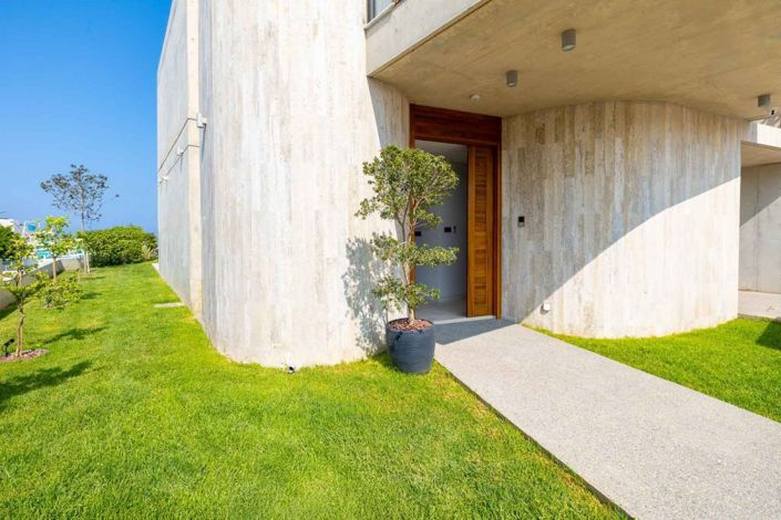 Image No.5-3 Bed Villa for sale