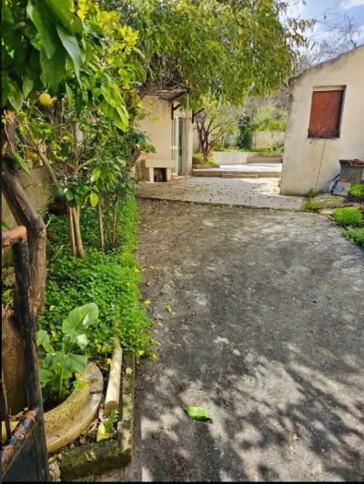 Image No.1-2 Bed Townhouse for sale