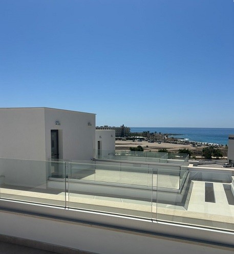 Image No.13-3 Bed Villa for sale