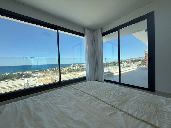 Image No.24-4 Bed Villa for sale