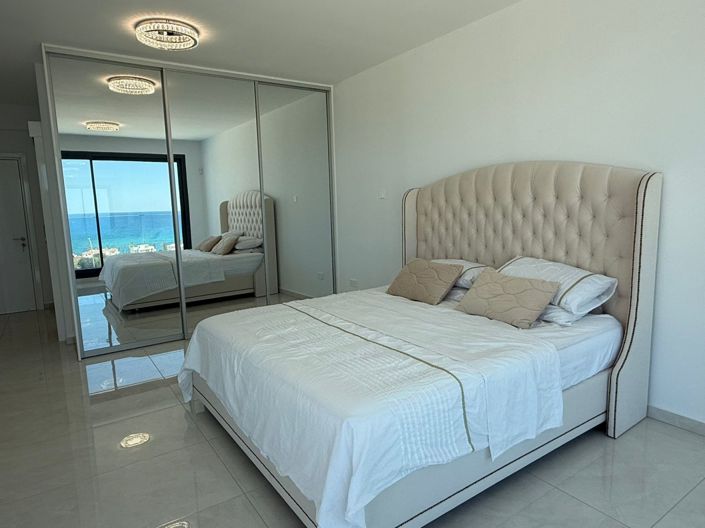 Image No.25-4 Bed Villa for sale