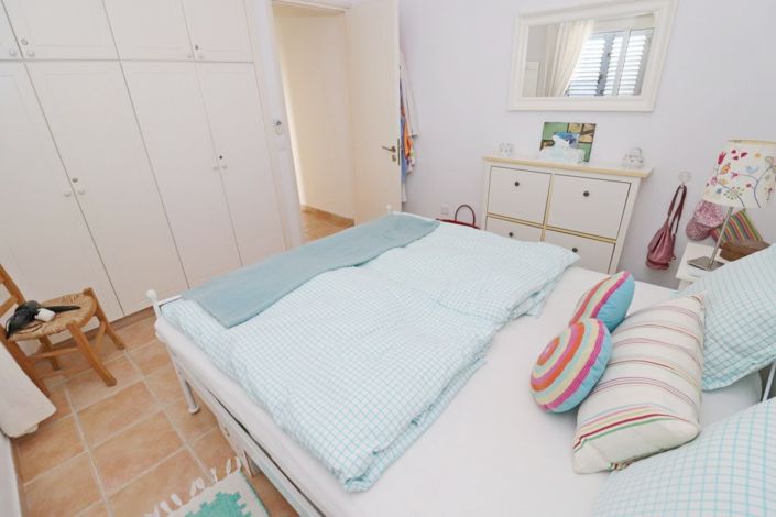 Image No.14-3 Bed Apartment for sale