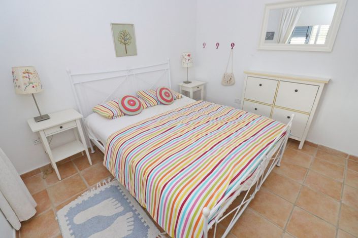 Image No.20-3 Bed Apartment for sale