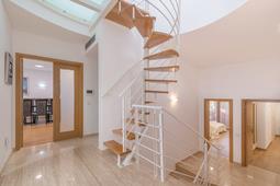 Image No.18-4 Bed Villa for sale