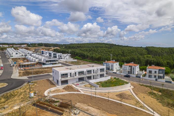 Image No.18-2 Bed Apartment for sale