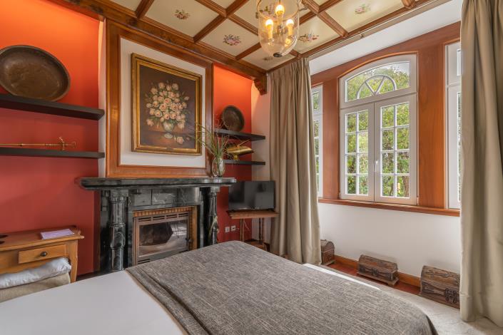 Image No.47-15 Bed Hotel for sale