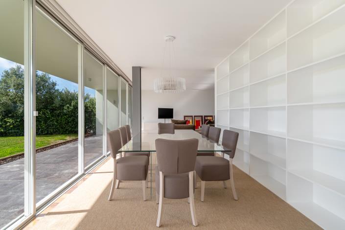 Image No.14-4 Bed House for sale