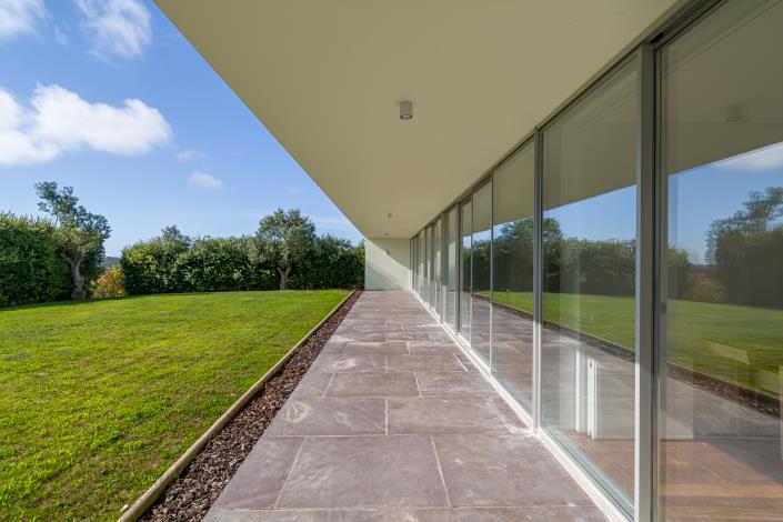 Image No.12-4 Bed House for sale