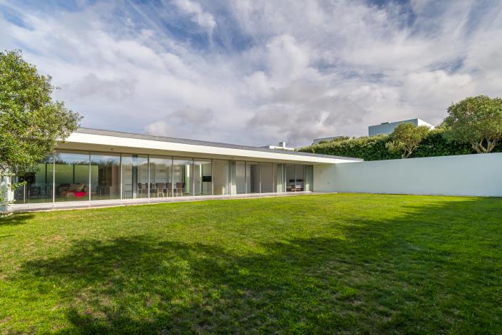 Image No.5-4 Bed House for sale