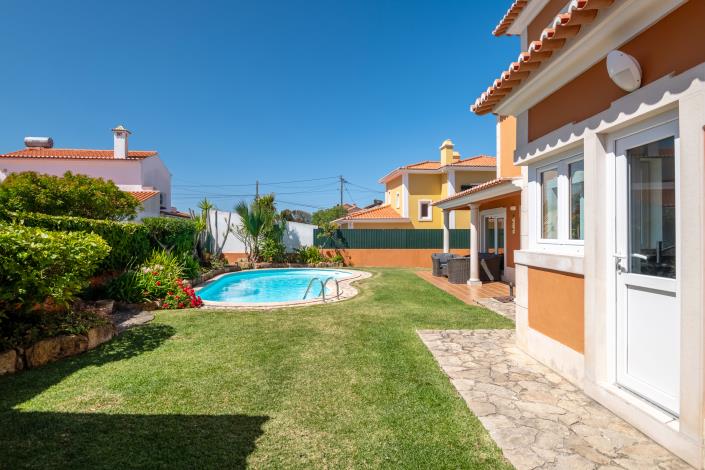 Image No.10-5 Bed House for sale