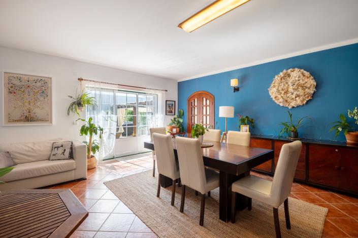 Image No.12-7 Bed Villa for sale