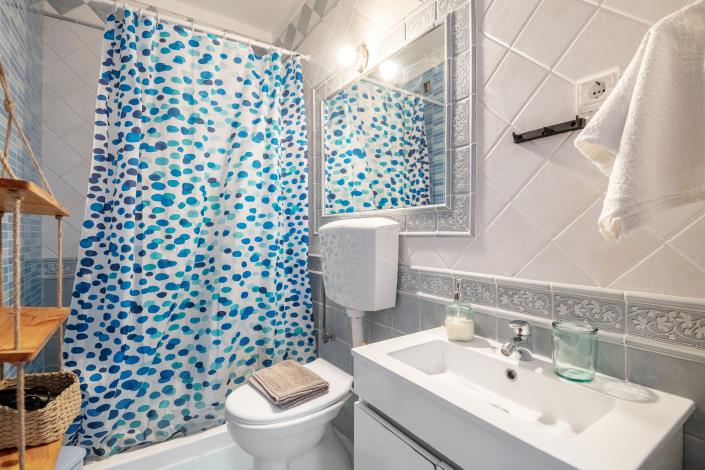 Image No.24-7 Bed Villa for sale