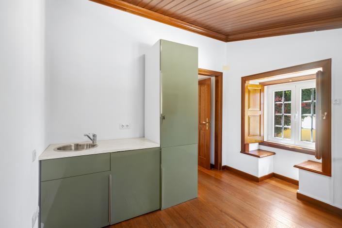 Image No.9-6 Bed Villa for sale