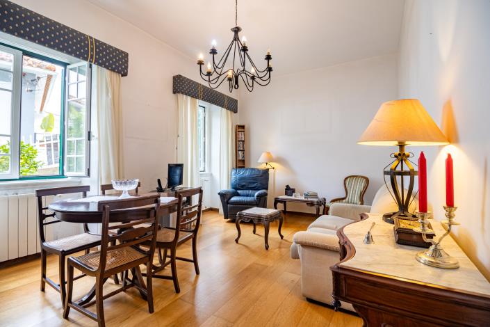 Image No.12-6 Bed Villa for sale