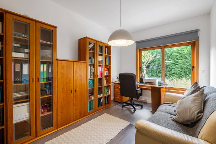 Image No.8-4 Bed Villa / Detached for sale