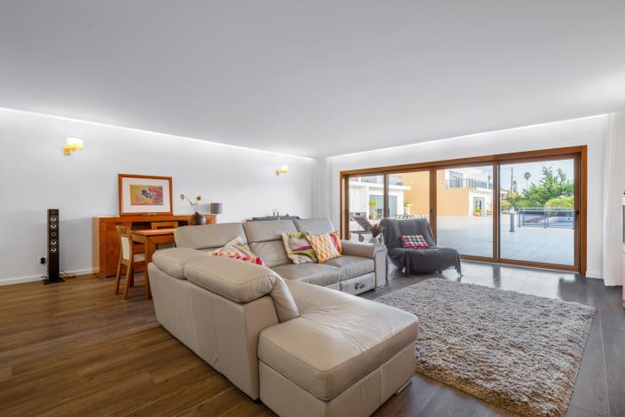 Image No.7-4 Bed Villa / Detached for sale