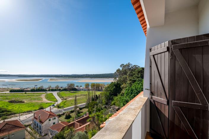 Image No.3-3 Bed Villa for sale