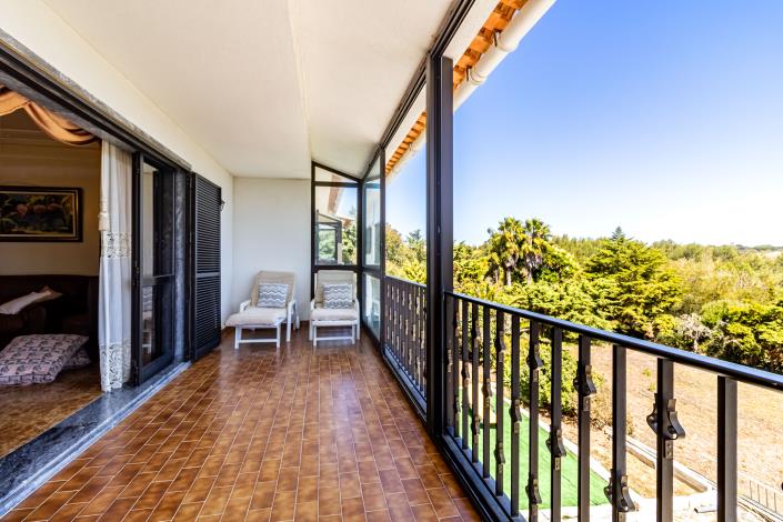 Image No.13-5 Bed Country House for sale