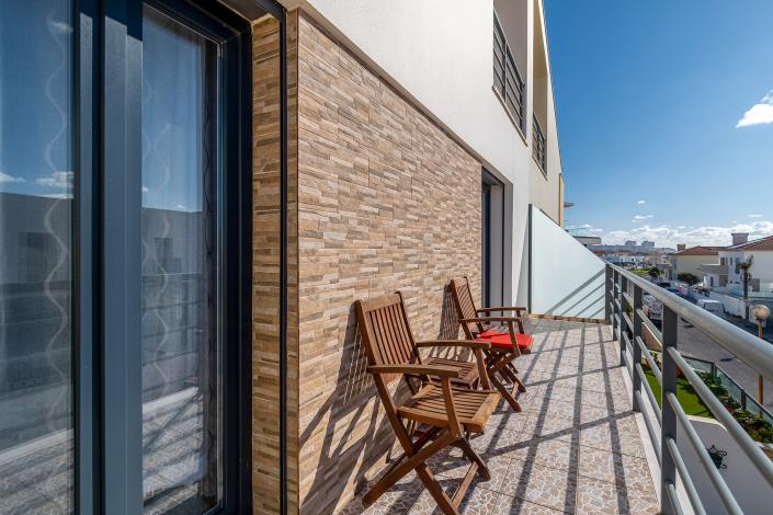 Image No.22-3 Bed House for sale