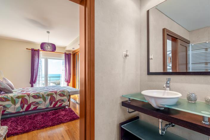 Image No.20-3 Bed House for sale