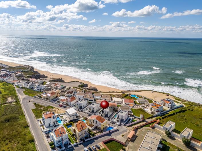 Image No.3-3 Bed House for sale