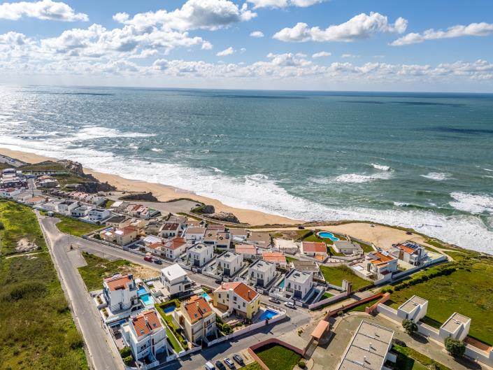 Image No.33-3 Bed House for sale