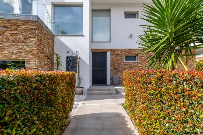 Image No.7-5 Bed Villa for sale