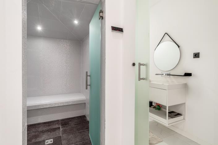 Image No.35-5 Bed Villa for sale