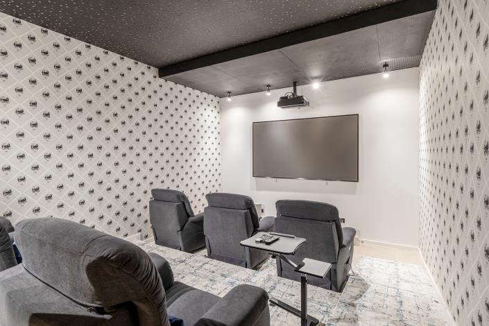 Image No.18-5 Bed Villa for sale