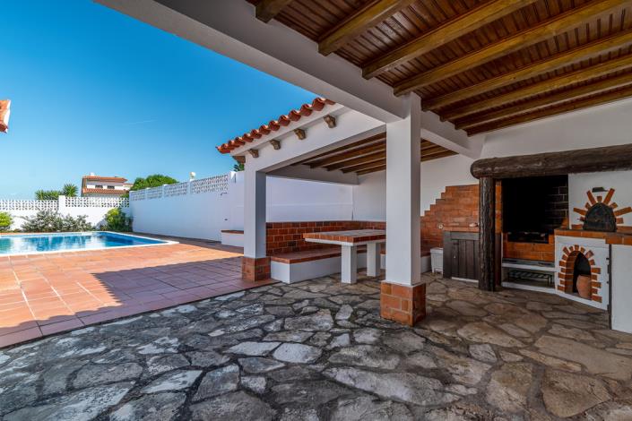 Image No.22-6 Bed House for sale