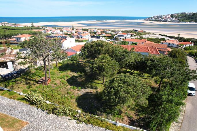 Image No.6-6 Bed House for sale