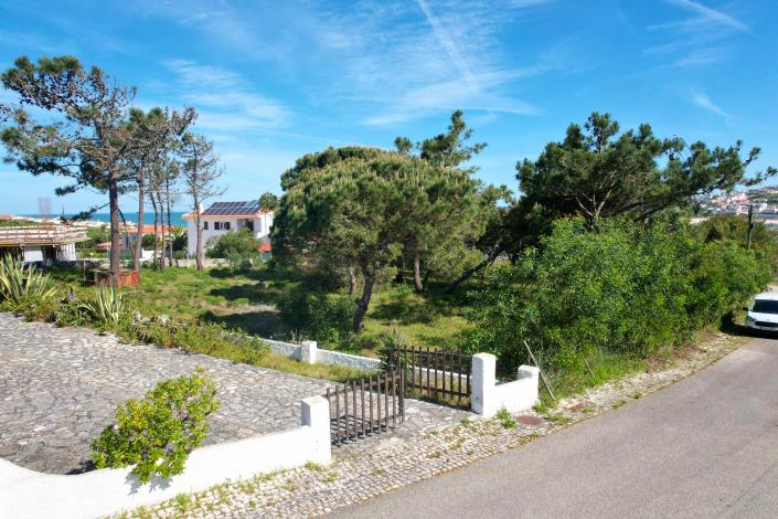 Image No.23-6 Bed House for sale