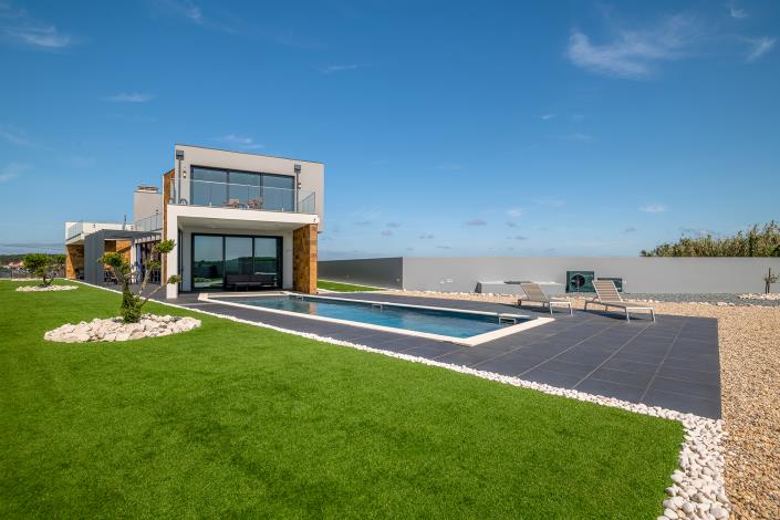 Image No.26-4 Bed Villa / Detached for sale